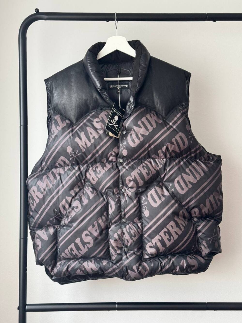 Mastermind World x Rocky Mountain Down Printed Japan  Vest